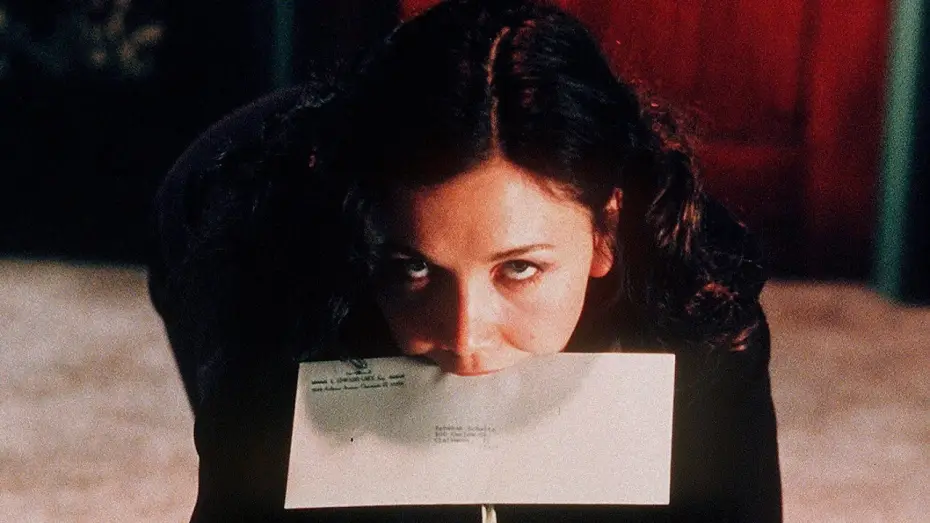 Video for the film Secretary — Secretary (2002) -  Trailer ITALIANO