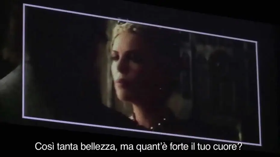 Video for the film Snow White and the Huntsman — Biancaneve e il Cacciatore - Charlize Theron interpreta la Regina (sottotitoli in italiano)