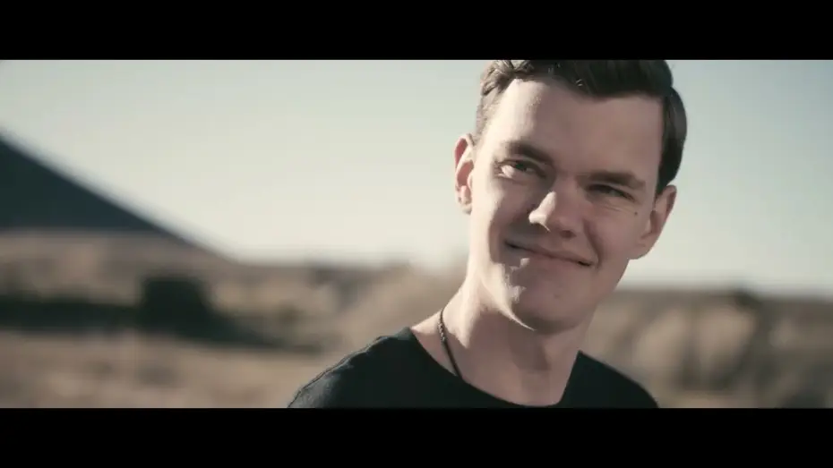 Video for the film Paper Airplanes — Paper Airplanes Trailer