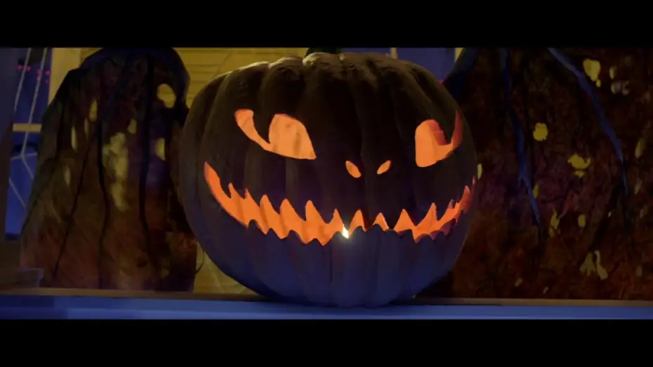 Video for the film Goosebumps 2: Haunted Halloween — Chair de Poule 2 : Les Fantômes d’Halloween  - TV Spot Unleashed Kids 20 VF