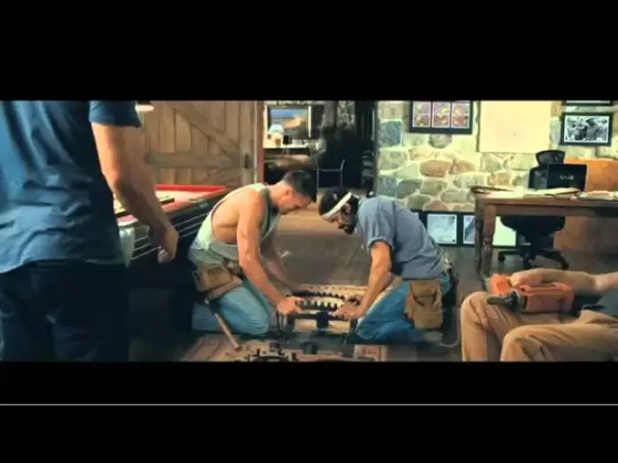 Video for the film Straw Dogs — PERROS DE PAJA (STRAW DOGS) - Tráiler oficial en ESPAÑOL | Sony Pictures España