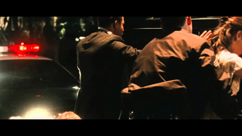 Video for the film Crash — Collision (VF) [Director's Cut] - Bande Annonce