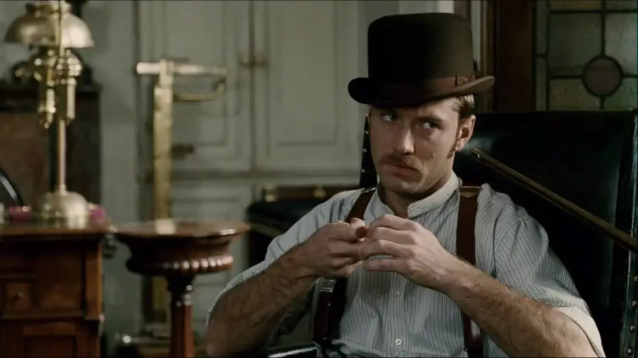 Video for the film Sherlock Holmes — Sherlock Holmes - Il secondo trailer ufficiale in HD