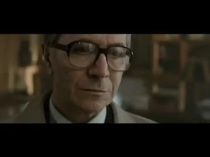 Video for the film Tinker Tailor Soldier Spy — El topo - Tráiler oficial en español