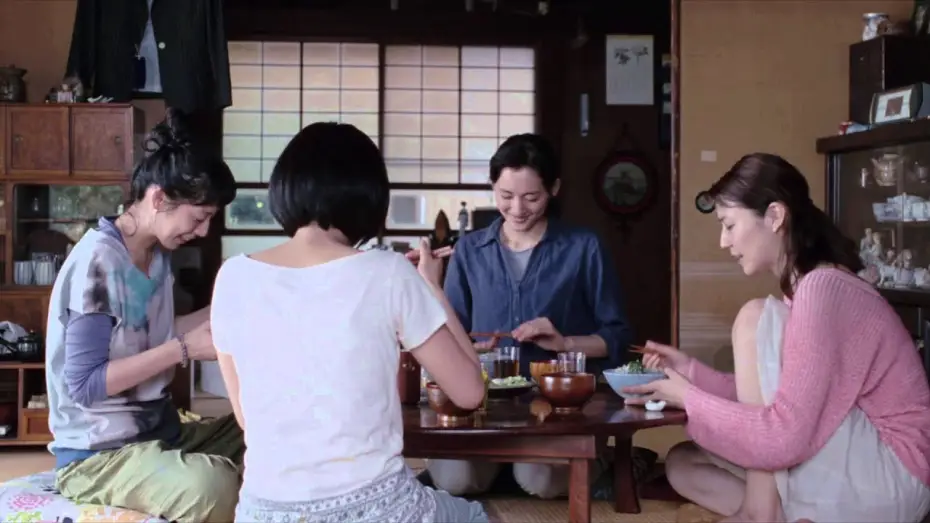 Video for the film Our Little Sister — Little Sister - Trailer italiano
