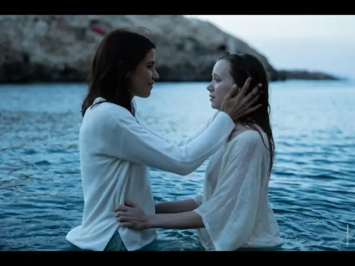 Video for the film Alegría — Alegría - Trailer español