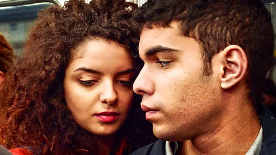 Video for the film A Tale of Love and Desire — UNE HISTOIRE D'AMOUR ET DE DÉSIR Bande Annonce (2021) Romance