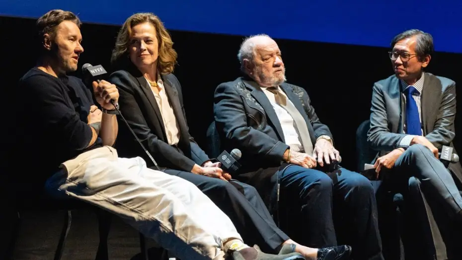 Video for the film Master Gardener — Paul Schrader, Joel Edgerton & Sigourney Weaver on Master Gardener