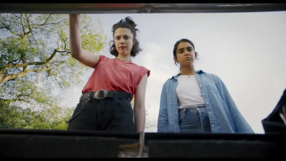 Video for the film Drive-Away Dolls — Drive-Away Dolls | Primo Trailer Ufficiale