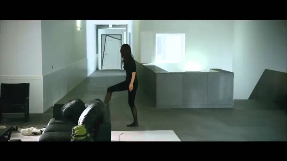 Video for the film The Thieves — El gran golpe - Trailer en español HD