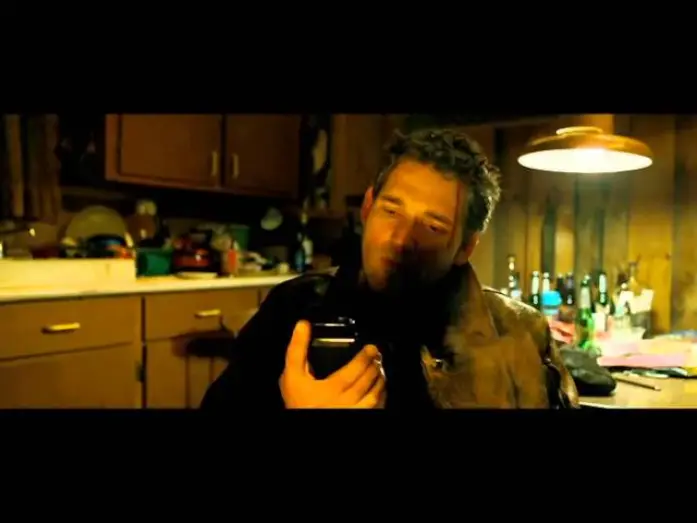 Video for the film Deadfall — LA HUIDA trailer en castellano