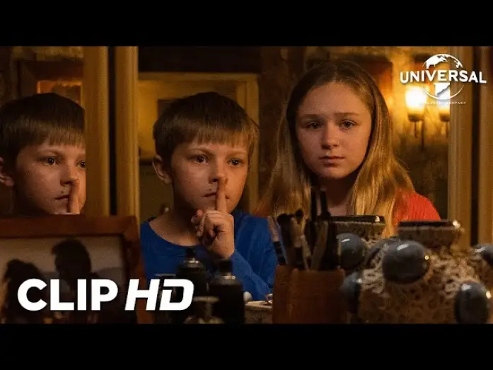Video for the film Speak No Evil — Clip - Cotton Eye Joe