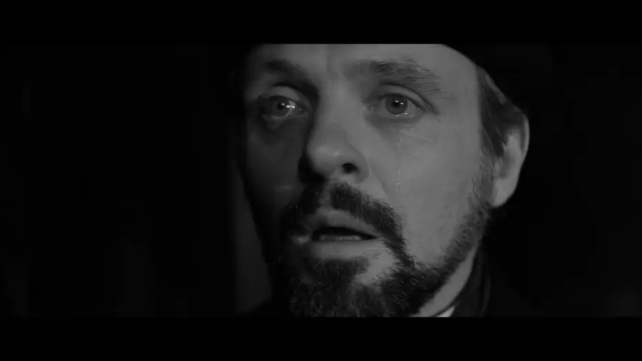 Video for the film The Elephant Man — El hombre elefante | Tráiler español VOSE | Avalon