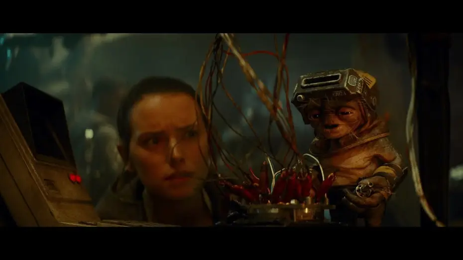 Video for the film Star Wars: The Rise of Skywalker — Star Wars : L'Ascension de Skywalker - Extrait : "Babu Frik et C3PO" [VF]