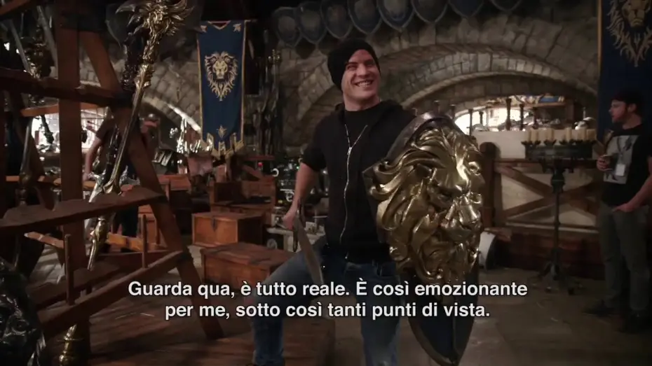 Video for the film Warcraft — WARCRAFT - L'INIZIO di Duncan Jones: "Rob Kazinsky nella stanza delle armi"