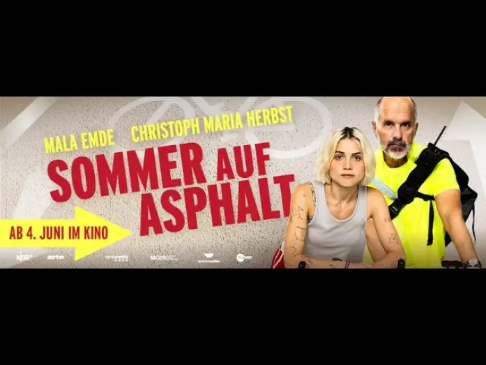 Video for the film Sommer auf Asphalt — SOMMER AUF ASPHALT | offizieller Trailer | ab 04. Juni im Kino
