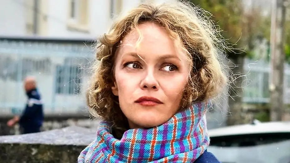 Video for the film Out of Control — DIS-MOI JUSTE QUE TU M’AIMES Bande Annonce (2025) Vanessa Paradis, Omar Sy