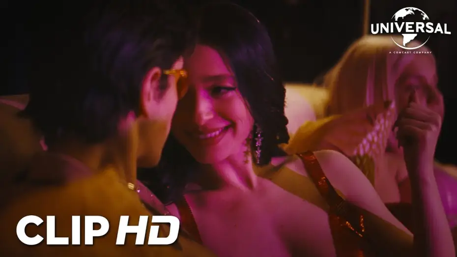 Video for the film Anora — Clip en español - Ani conoce a Ivan