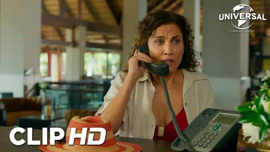 Video for the film One Hell of a Holiday! — Clip - Llamada