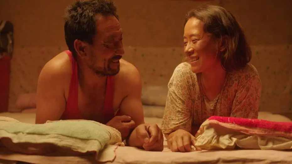 Video for the film Return to Dust — El regreso de las golondrinas - Tráiler subtitulado en español