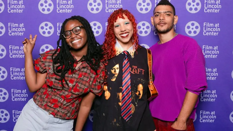 Video for the film Seeking Mavis Beacon — Jazmin Jones, Olivia McKayla Ross, and Yeelen Cohen on Seeking Mavis Beacon