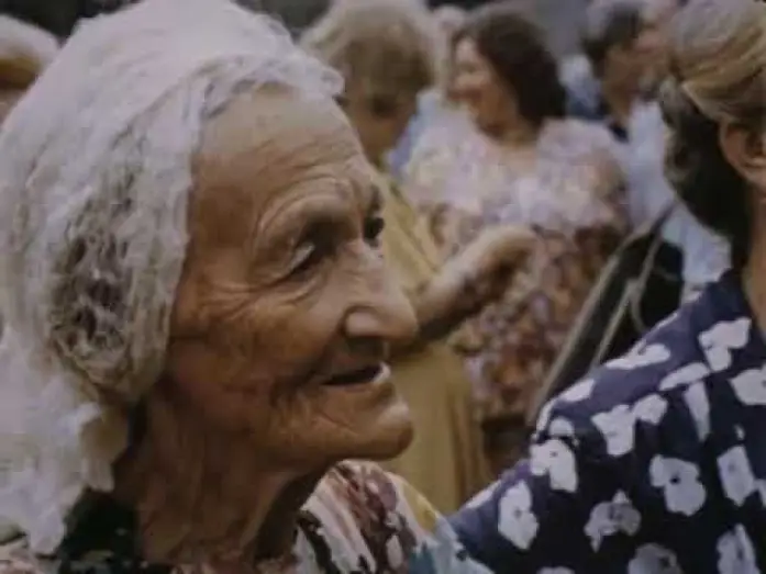 Video for the film A Farewell To Cinema — ПРОЩАВАЙ КІНО. І.Гольдштейн. 1995рік. УкрКіноХроніка