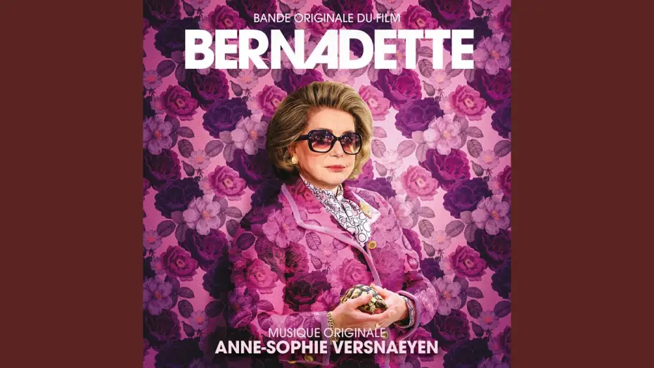 Video for the film The President's Wife — Les unes
