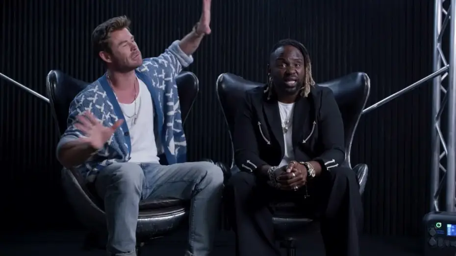 Video for the film Transformers One — Teaser con Chris Hemsworth [VOSE]