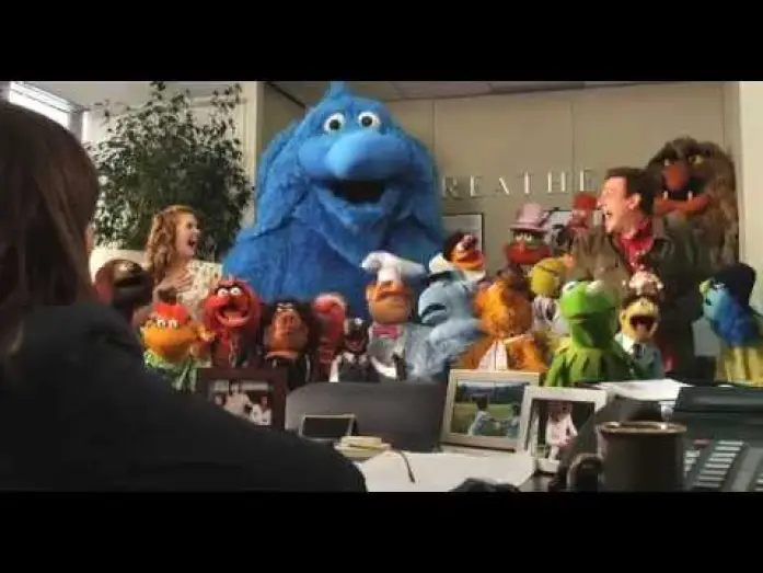 Video for the film The Muppets — Disney España | Trailer oficial Los Muppets