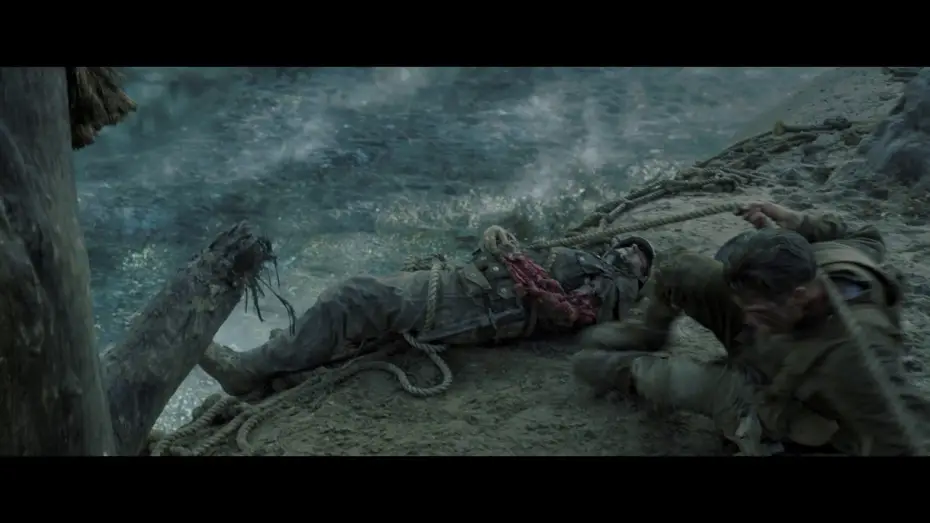 Video for the film Hacksaw Ridge — TU NE TUERAS POINT - extrait "Sauvetage" - VF