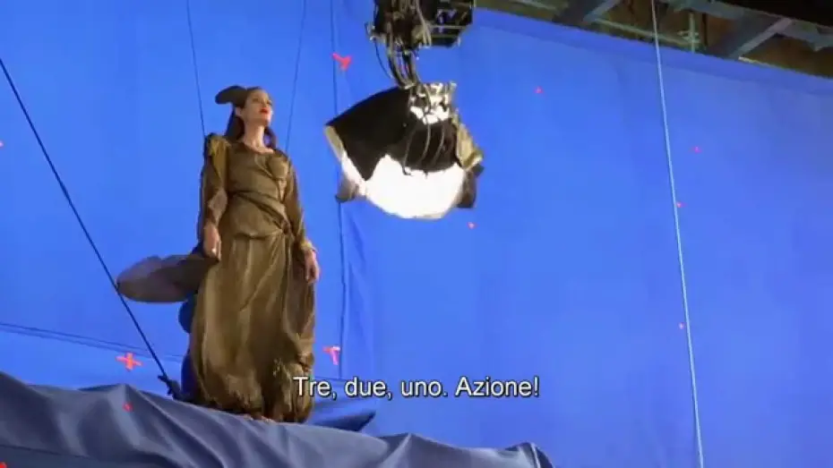 Video for the film Maleficent — Maleficent -- La creazione del volo - DocuPOD | HD