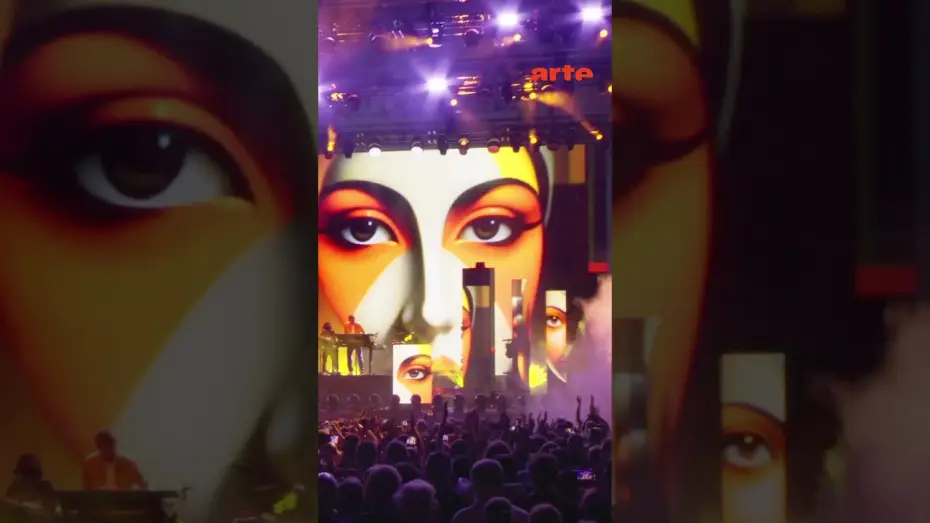 Video for the film Jean-Michel Jarre Live in Sevilla — Le pionner français de l’électro, Jean-Michel Jarre offre un concert XXL à Séville #dj –ARTE Concert
