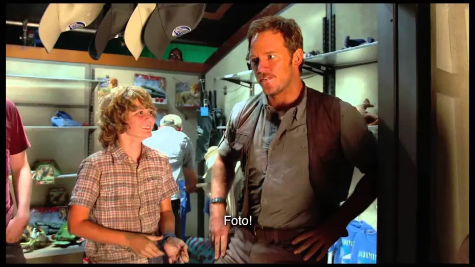 Video for the film Jurassic World — JURASSIC WORLD - Il Diario Giurassico di Chris Pratt: Frastornato
