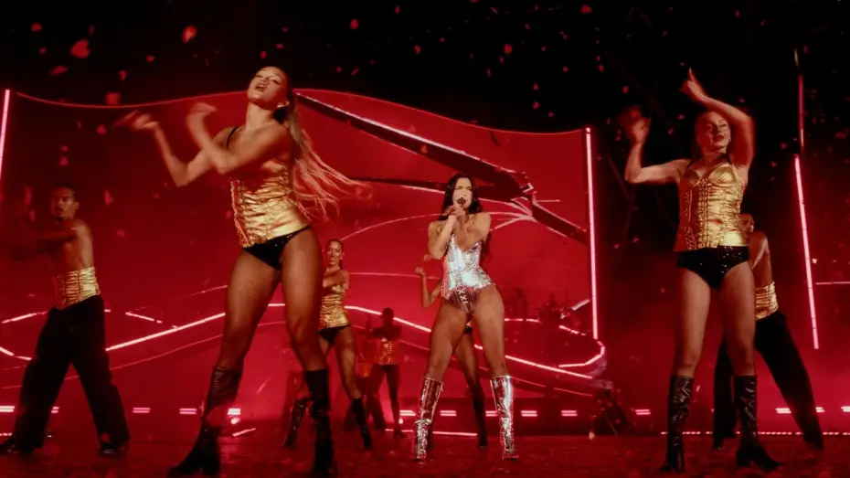 Video for the film Dua Lipa: Live from Mexico — Dua Lipa - Break My Heart (En concert au Mexique)