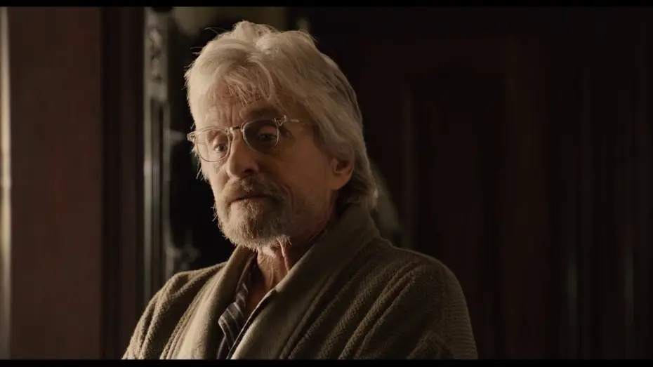Video for the film Ant-Man — Ant-Man - Scène coupée : Réparation du câble