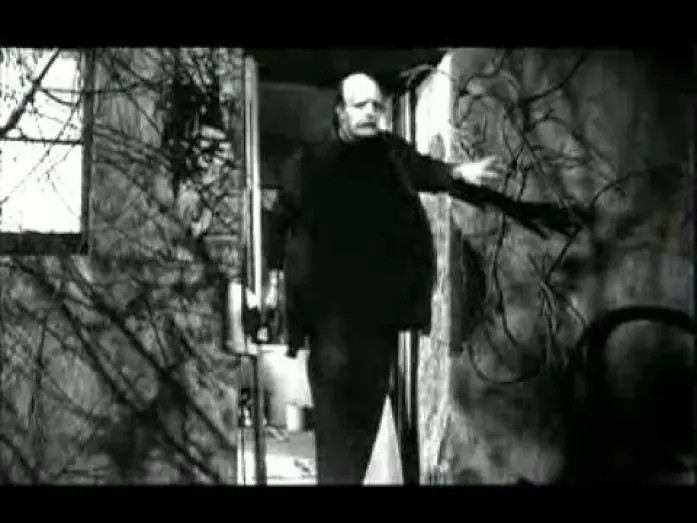 Video for the film Young Frankenstein — El jovencito Frankenstein tráiler en castellano