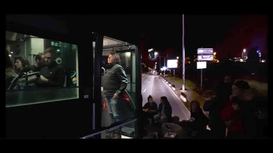 Video for the film N121 Bus de nuit — Une prouesse technique avec Neoset