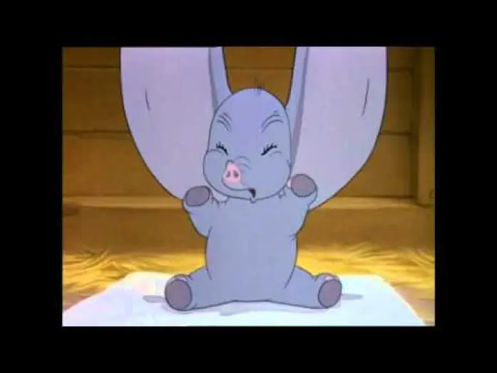 Video for the film Dumbo — Dumbo trailer ita