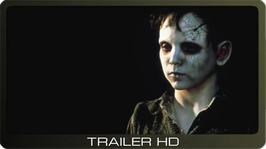 Video for the film The Devil's Backbone — Trailer #1