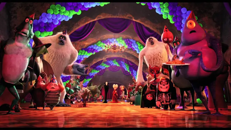 Video for the film Hotel Transylvania 2 — Hotel Transylvania 2 - Nuovo Trailer Ufficiale Italiano | HD