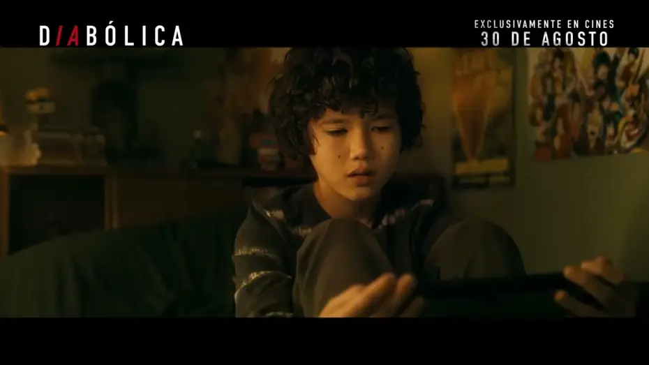 Video for the film Afraid — Conoce a AIA. Está aquí para ayudar.