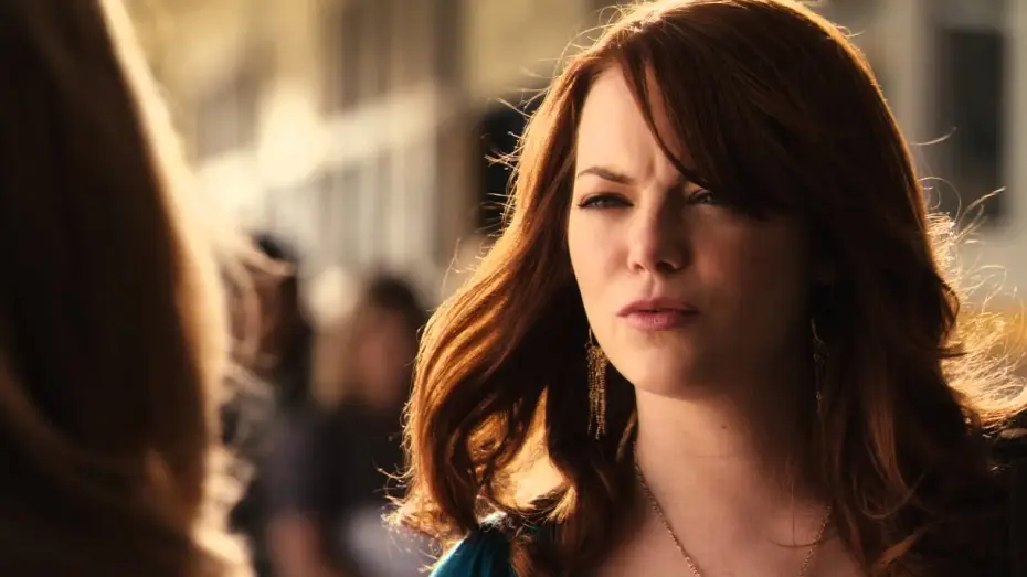 Video for the film Easy A — Easy Girl (VF) - Bande Annonce