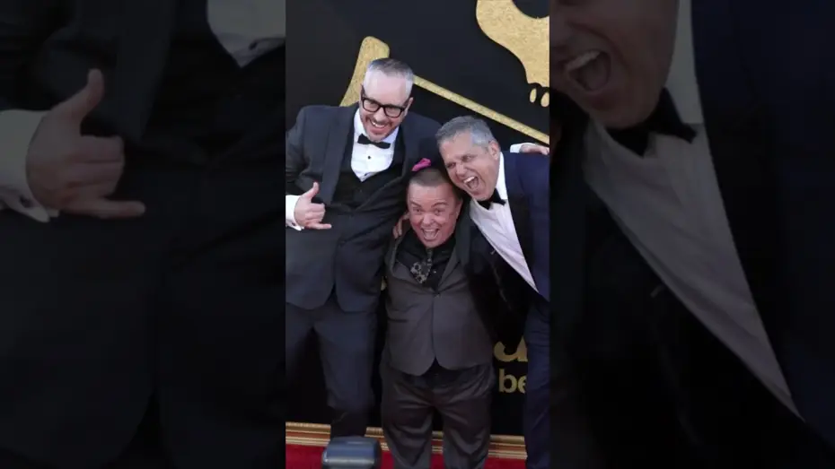 Video for the film Untitled Jackass Film — Premiere Sizzle