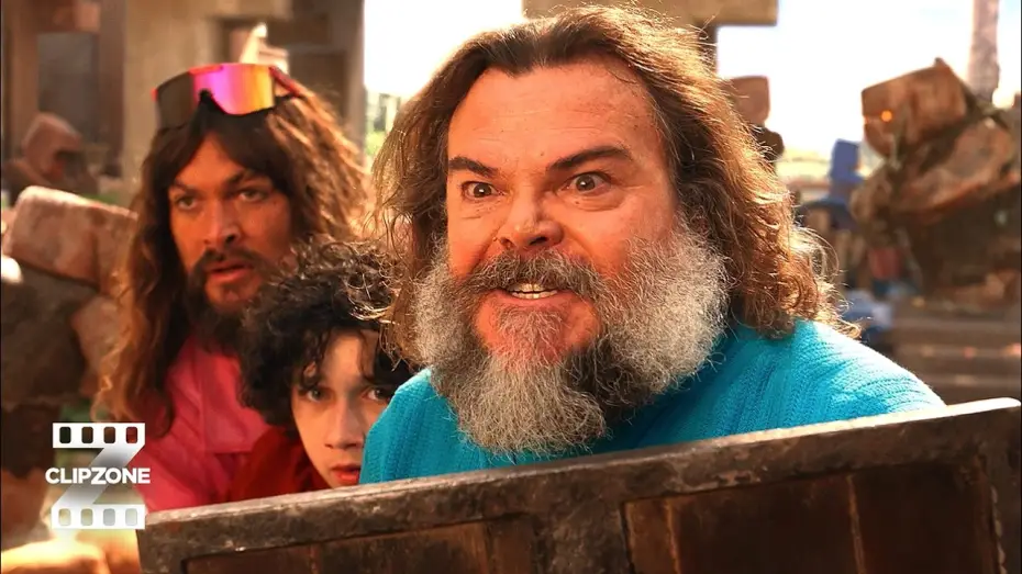 Video for the film Minecraft — Jack Black / Steve Leads the Village Escape