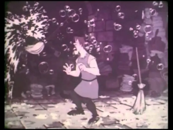Video for the film The Sword in the Stone — Rarissimo trailer italiano del film: "La spada nella roccia" (telecinema da 16mm).