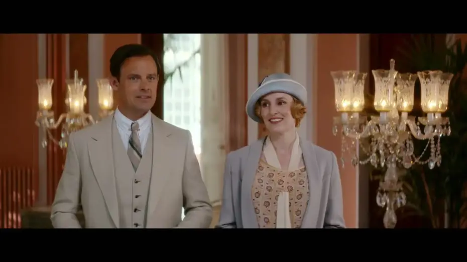 Video for the film Downton Abbey: A New Era — Downton Abbey: Dietro l'obiettivo | Episodio 3 "Da Highclere alla Riviera"