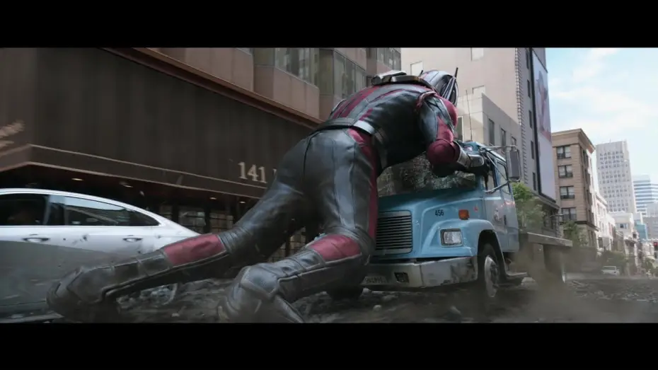 Video for the film Ant-Man and the Wasp — Ant-Man et La Guêpe : Reportage : L'action ne s'arrête jamais