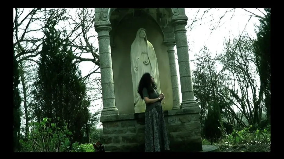 Video for the film Lavabis Me — Bande-Annonce de "Lavabis Me", sortie le 10 Juin.