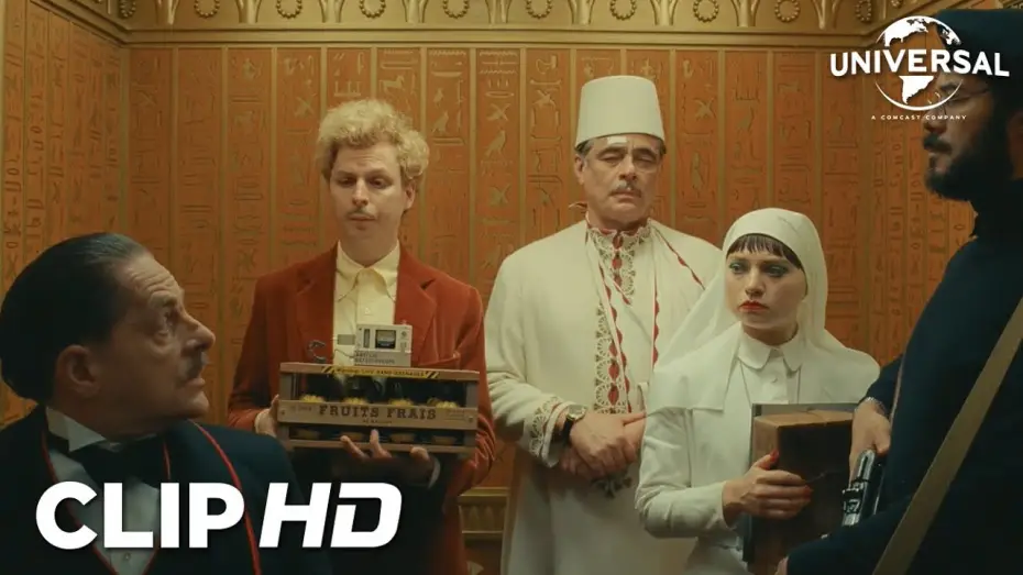 Video for the film The Phoenician Scheme — Clip en español - Usted trabajó para mí