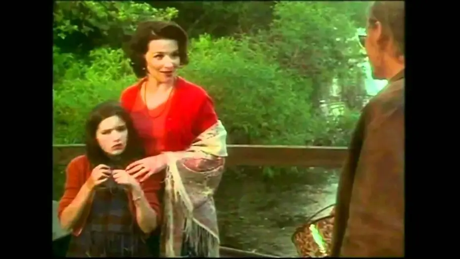Video for the film Chocolat — Chocolat - trailer ita HD